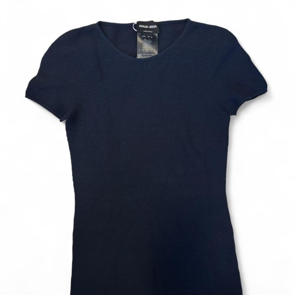 Giorgio Armani Women's Navy Short Sleeve Top (Can436)